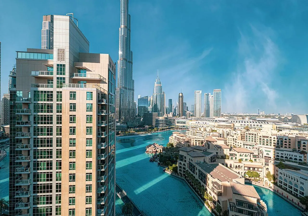 公寓 Stunning 2 Bedroom Burj Khalifa Fountain Views 迪拜