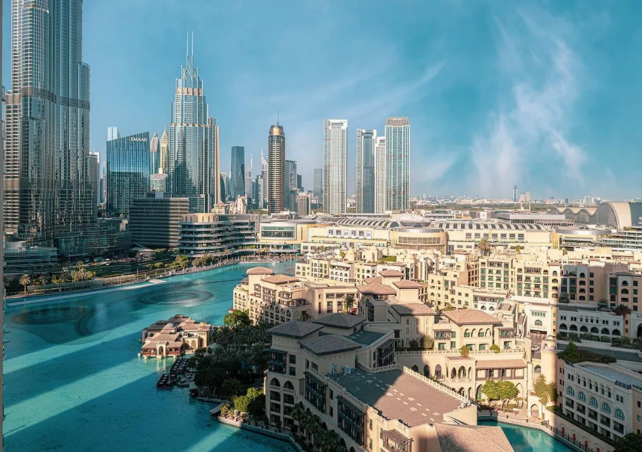 Stunning 2 Bedroom Burj Khalifa Fountain Views 迪拜 公寓